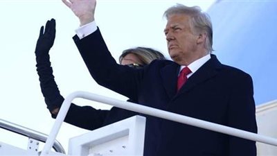 فيسبوك يراجع قرار تعليق ترامب من الوصول لحسابه