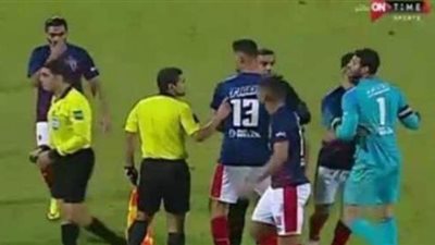 خبير لوائح: سلوك الشناوي مع الحكم غير أخلاقي ويستحق الإيقاف 4 مباريات