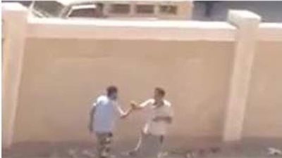 عيني عينك.. تداول فيديو لتعاطي المخدرات أمام محكمة ههيا بالشرقية | فيديو