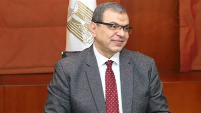 حصر وتسجيل العمالة غير المنتظمة بمشروعات العاصمة الإدارية