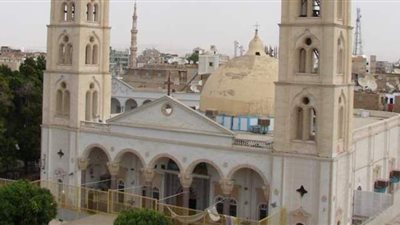 مطرانية قنا تعتذر عن إقامة عشية الأنبا مكاريوس بسبب كورونا