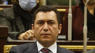 مصطفى السلاب لوزير قطاع الأعمال: 