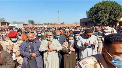 محافظ القليوبية يُشارك في تشييع جنازة أحمد النمر شهيد الواجب