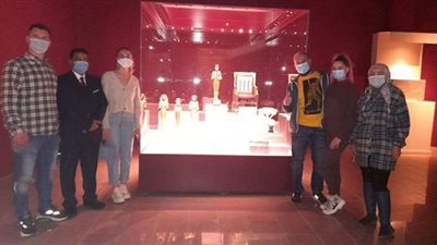 وثقوا تجربتهم بمواقع التوصل.. وفد المدونين الأوكران يزور الغردقة