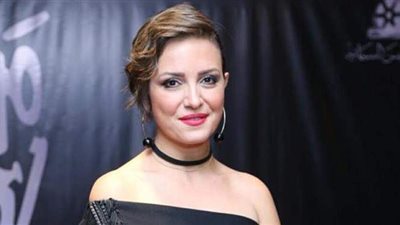 ريهام عبد الغفور: أمي اسمها شمعة ورفضت جوزي علشان طبال | فيديو