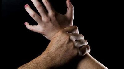 منقذة فتاة الساحل ضحية الاغتصاب تروي تفاصيل جديدة.. طرقت بابها السابعة صباحًا.. وطلبت الإسعاف.. وهذه ملامحها