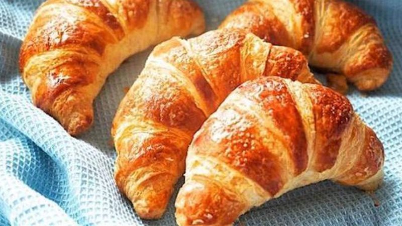 طريقة عمل الكرواسون