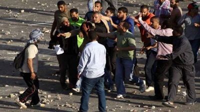 صاحب محل يطعن طالبا بمطواة فى مشاجرة بالمرج