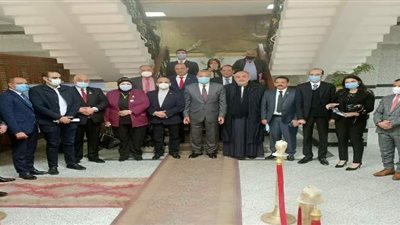 محافظ القيوبية يعقد أول اجتماع بأعضاء مجلس النواب