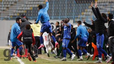 فرحة لاعبى أسوان بعد التعادل السلبي مع الزمالك | صور