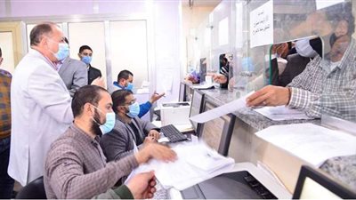 محافظ أسيوط يتفقد مراكز تلقي طلبات التصالح في مخالفات البناء