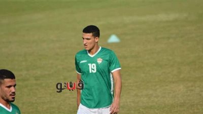 الأهلي يضم مدافع مالية كفر الزيات