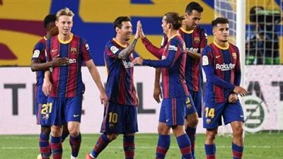 تعرف على مواعيد مباريات اليوم الأحد