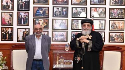 البابا تواضروس يستقبل أستاذ القبطيات بجامعات اللاهوت