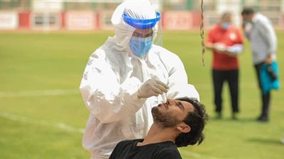 مسحة طبية للاعبي الأهلي استعداداً لمواجهة بيراميدز