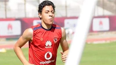 أكرم توفيق ينتظم فى مران الأهلي