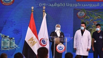 انطلاق ملحمة توزيع لقاح كورونا.. تطعيم الفرق الطبية.. بدء الإنتاج في مصر خلال أسابيع.. إتاحته مجاناً لغير القادرين