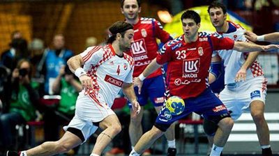 منتخب سويسرا لكرة اليد يغادر مطار القاهرة بعد وداع البطولة