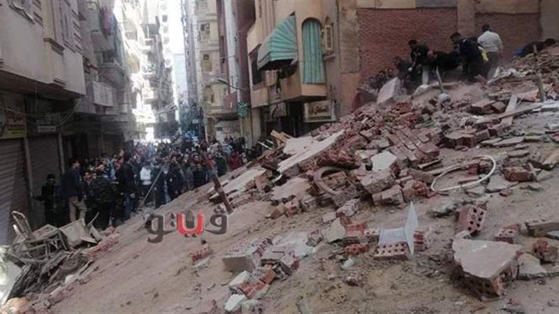 انهيار عقار بالمحلة