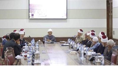إجراء طارئ بالأزهر و3 مرشحين لخلافته.. هل يترك شوقي علام منصب مفتي الجمهورية؟