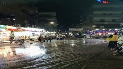 ميدان المحطة بشبين القناطر يغرق في مياه الصرف الصحي | صور