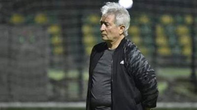 طولان: الفوز على البنك الأهلي خطوة جيدة .. وغير راضٍ عن الفار