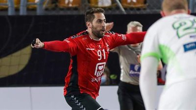 تكرار تمزق تيشرتات منتخب اليد يُثير السخرية من الشركة المصنعة