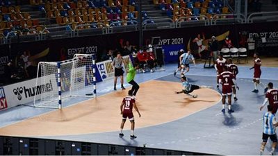 كأس العالم لليد.. قطر تفوز على الأرجنتين وتقترب من ربع النهائي