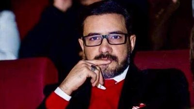 مسلسل ضربة معلم الحلقه 8.. تباهي تطالب غريب بالابتعاد عنها