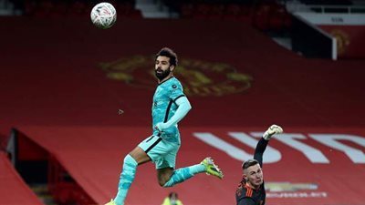 محمد صلاح يتألق و يتعادل بالهدف الثانى لليفربول في شباك مانشستر يونايتد