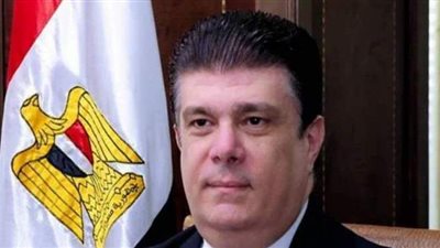 اخبار ماسبيرو.. حسين زين يوجه إجراء تطوير مالي وإداري بالقطاعات