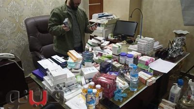 ضبط مخزن أدوية غير مرخص بداخله أدوية ومستحضرات تجميل مهربة بالدقهلية