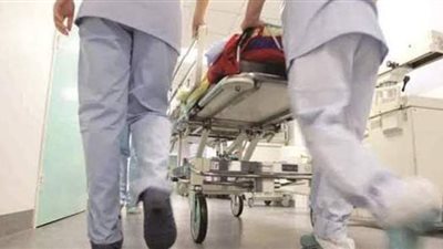 حلوى فاسدة تصيب أم وأولادها الثلاثة بالتسمم في كفر الشيخ