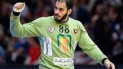 تعرف على النادي الذي يلعب له كريم هنداوي وموقفه من المشاركة أمام الدنمارك