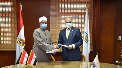 رئيس جامعة الأقصر يوقع بروتوكول تعاون مع وزارة الأوقاف