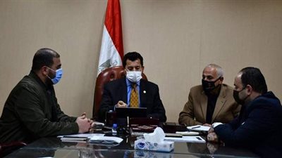 كأس العالم لكرة اليد 2021.. وزير الرياضة يلتقي لاعبي المنتخب عبر الفيديو كونفرانس