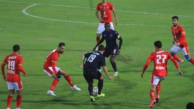 تعادل سلبي بين الأهلي وبيراميدز بعد 15 دقيقة وهاني يغادر مصابا