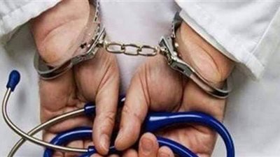 بينهم ممثل شهير.. القبض على طبيب أسنان لتحرشه بالرجال في الدقي