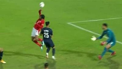 هاشتاج #حسين_الشحات يتصدر تويتر بعد تقليد مارادونا