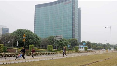 هواوي تتوقّع افتتاح أول مصنع بيئي خارج الصين خلال 2023