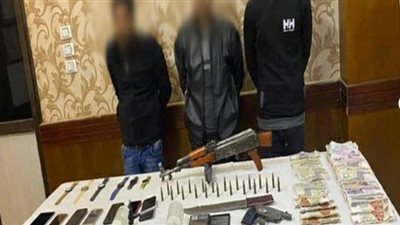 سقوط تشكيلين عصابيين لسرقة الدراجات النارية وتجارة المخدرات