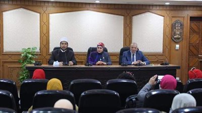 شباب دور الرعاية بـ