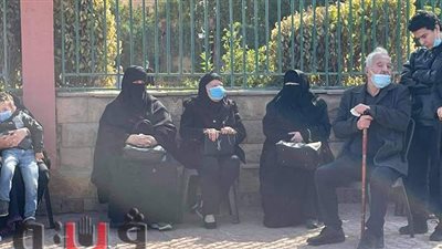 انهيار أسرة تامر شلتوت خلال جنازة والده بمسجد الشرطة |فيديو