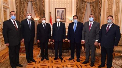 حنفي جبالي يشيد بأداء هيئة قناة السويس خلال أزمة فيروس كورونا