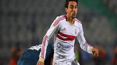 بعد أنباء عودته للزمالك: تعرف على سن أيمن حفني وآخر نادي لعب له