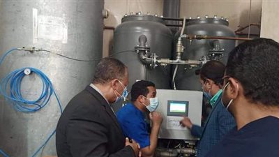 محافظ أسيوط: متابعات مستمرة للمستشفيات وشبكات الأكسجين | صور