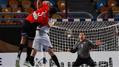 الشوط الأول.. مصر تتأخر أمام الدنمارك (13-16) في ربع نهائي مونديال اليد