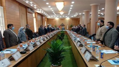مجلس جامعة بنها يناقش استعدادات امتحانات الفصل الدراسي الأول