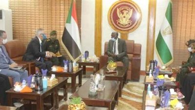 الخرطوم وواشنطن تبحثان تعزيز التعاون العسكري