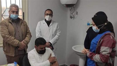 وكيل صحة مطروح: 100% من الأطقم الطبية وافقوا على تلقي لقاح كورونا